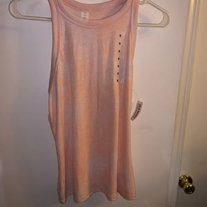 Old navy active tanks